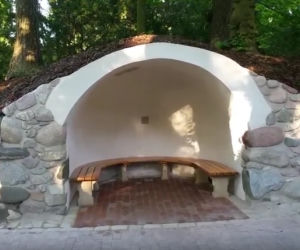 Groty szeptów, kadr z filmu