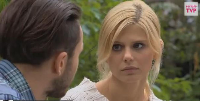 Barwy szczęścia odc. 1051. Iwona Korycka (Izabela Zwierzyńska), Alek (Krzysztof Wach)