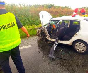 Nieprawdopodobna tragedia na obwodnicy Opola! TIR złamał się w pół! Zginęła 25-latka [ZDJĘCIA]