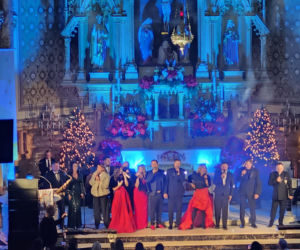 Wielkie Kolędowanie z gwiazdami na Greenpoincie