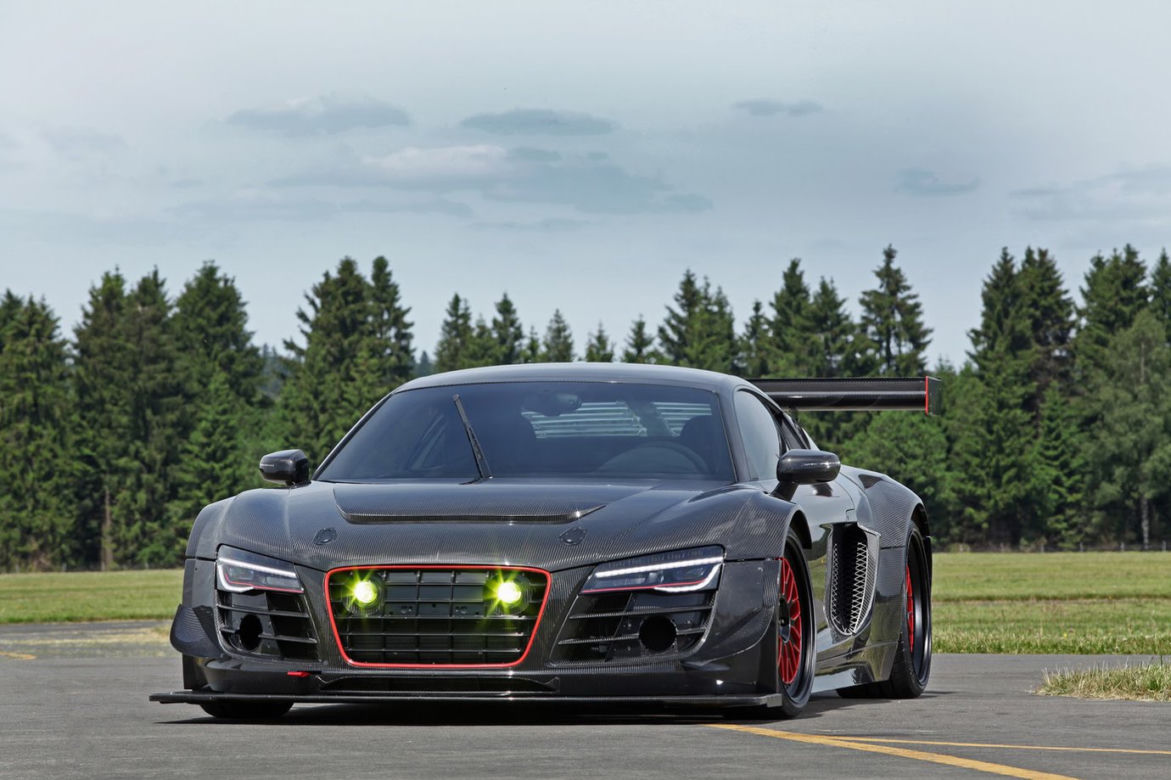 RECON MC8 - Audi R8 po tuningu Potter & Rich