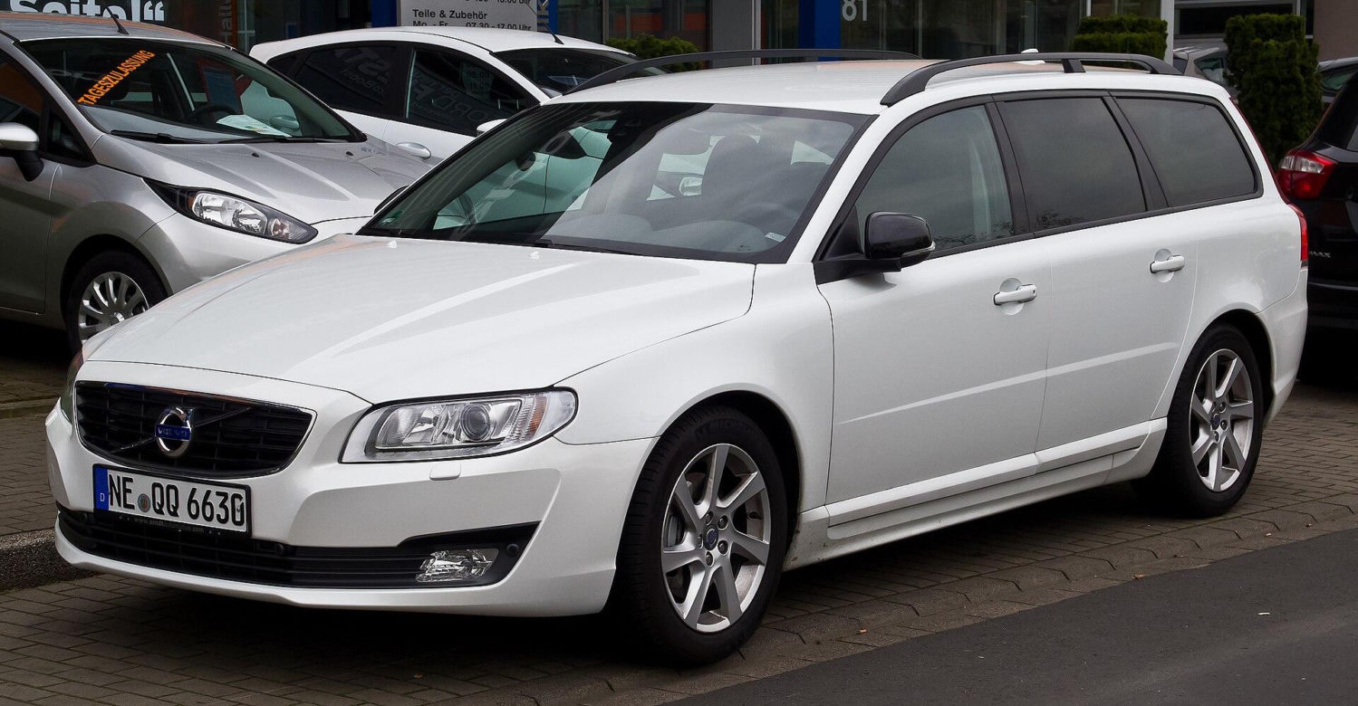 Rafał Trzaskowski - Volvo XC70