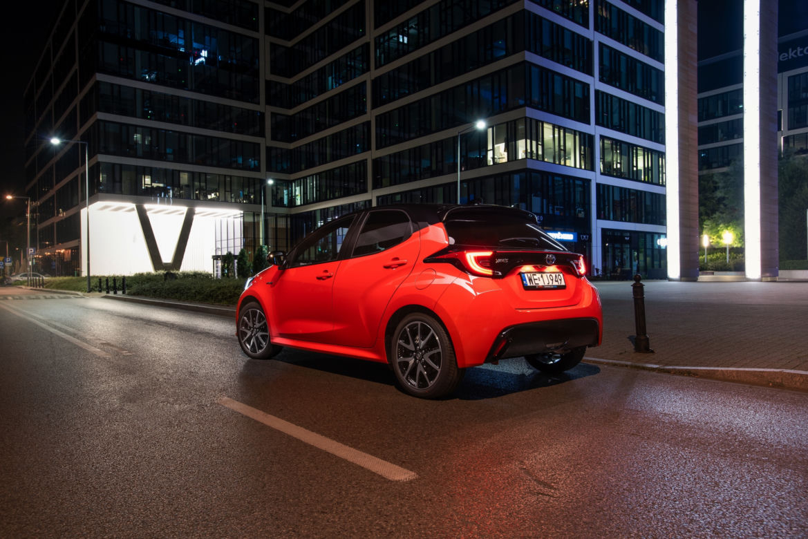 Toyota Yaris Premiere Edition 1.5 Hybrid 116 KM
