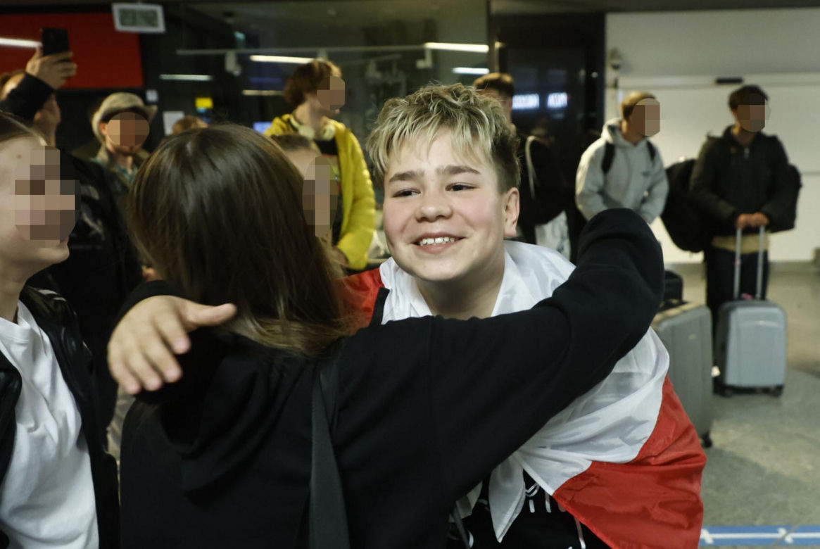 Wiktor Sas wrócił z Eurowizji Junior 2026. Tak witali go na lotnisku