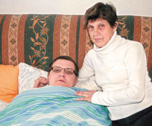 Izabela Panasz: Leczę syna na kredyt