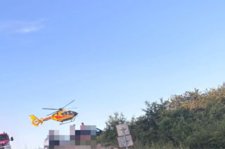 Tragedia na Mazurach. Nie żyje mężczyzna wyciągnięty z jeziora w Nawiadach 