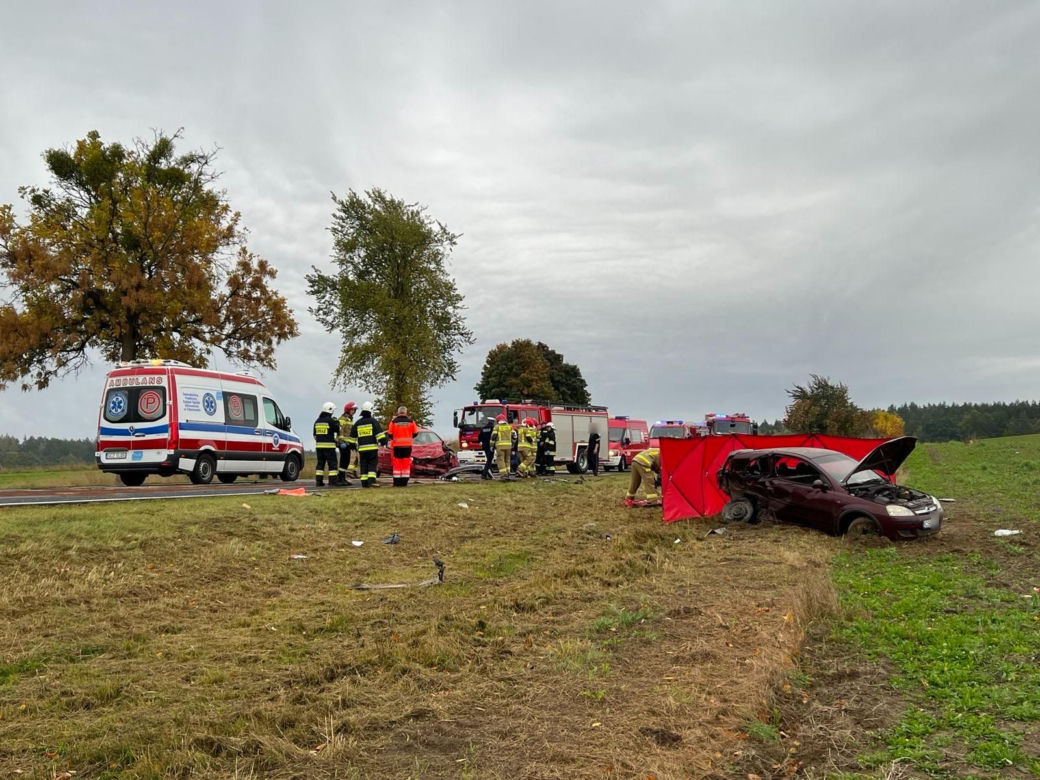 Wypadek na DK 25! Nie żyje jedna osoba [GALERIA]