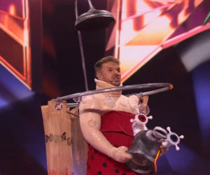 Kto skrywa się pod przebraniami show TVN?