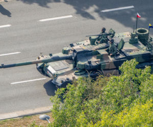 Święto Wojska Polskiego 2026: Wielka defilada w Warszawie i parada morska w Gdyni. Tysiące żołnierzy i ten sprzęt wojskowy zaskoczą Polaków