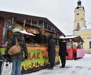 Jarmark Świąteczny w Białymstoku. Co można kupić? Do kiedy jest? Godziny otwarcia