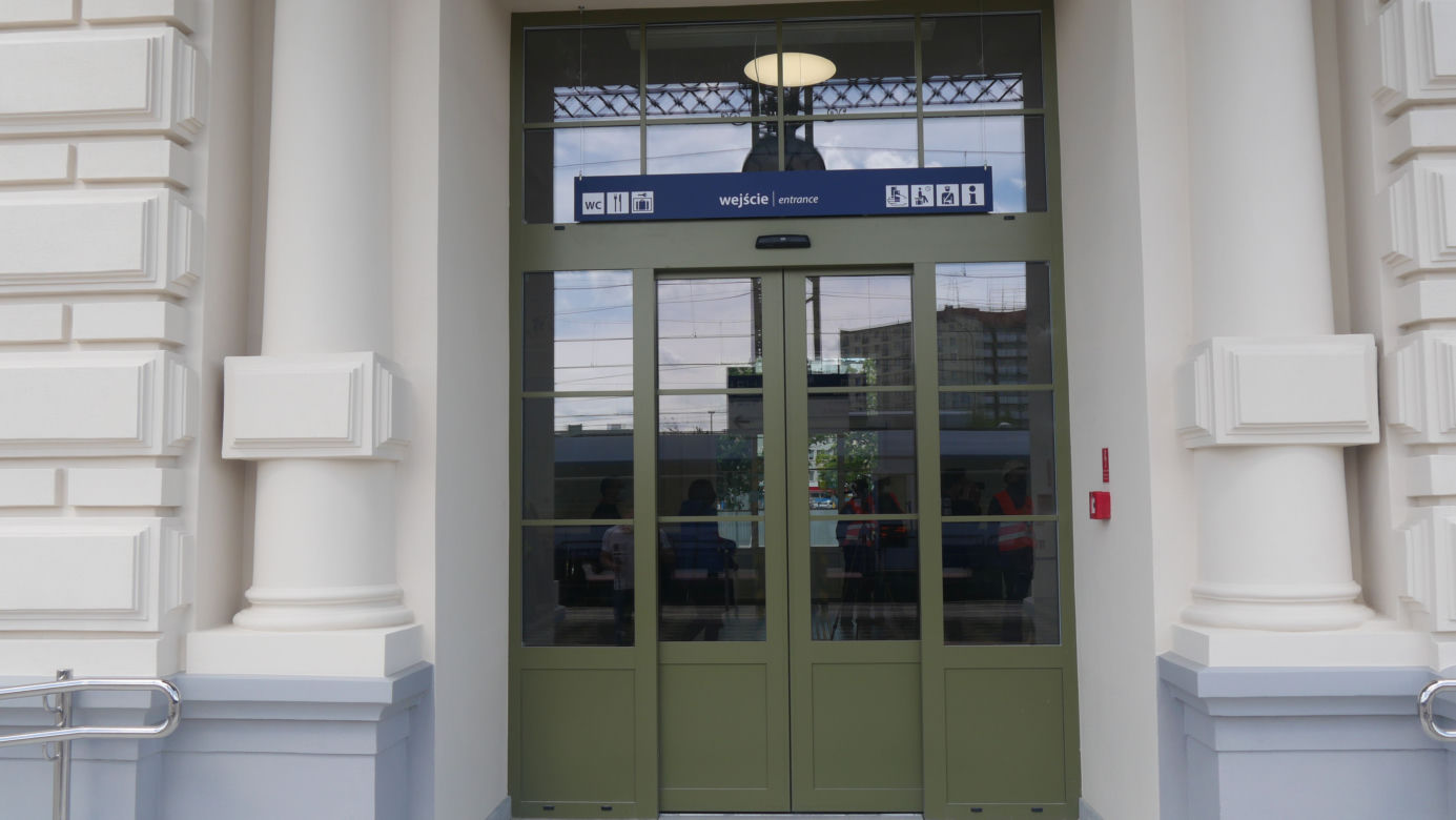 Białystok. Dworzec PKP przeszedł imponująca renowację