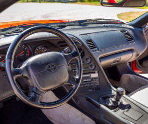 Toyota Supra Mk4 z przebiegiem 11 300 km