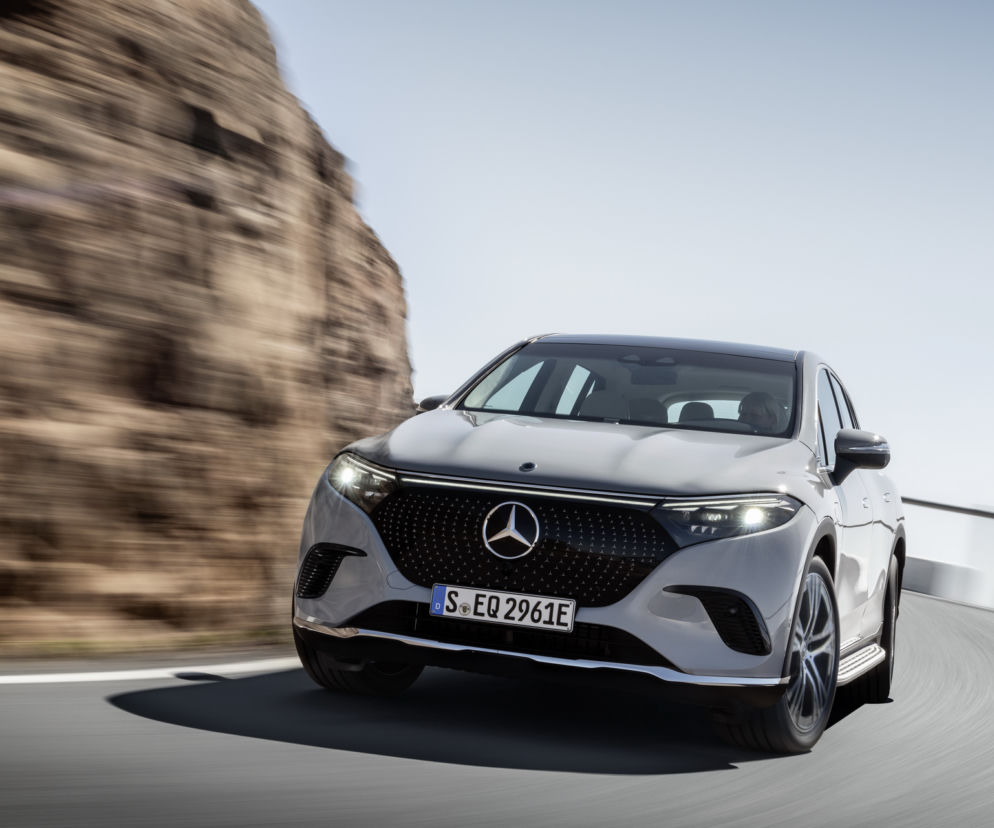 Mercedes-Benz EQS SUV (2022)