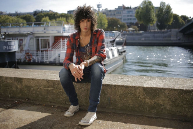 Gorąca 20 Premiera: Julian Perretta - I Cry. Uczuciowy kawałek z klubowym bitem!