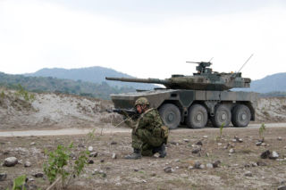 Koniec pacyfizmu? Biała księga obrony Japonii 2026 zapowiada rewolucję technologiczną i militarną