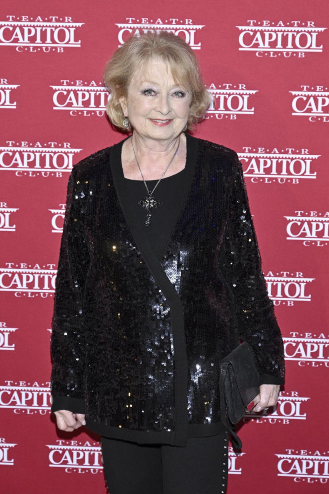 Milowicz z młodszą partnerką, Zając w nowej odsłonie i Gliwa w obcisłej sukni. Tłum gwiazd na premierze!