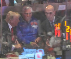 Trump wygwizdany przez kibiców na meczu finałowym NBA w Nowym Jorku, wcześniej zasnął