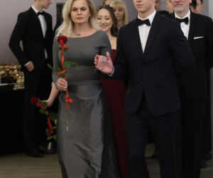 Barbara Nowacka na studniówce