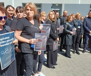 Czarny Tydzień w starachowickim szpitalu. 11:45 symboliczna „minuta ciszy”