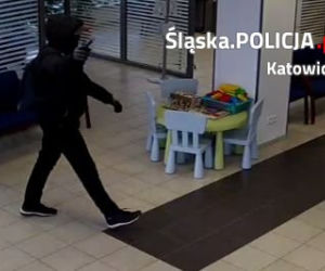 Policja szuka bandytów, którzy napadli na bank [ZDJĘCIA]