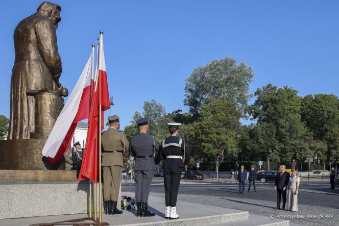 Marta Nawrocka w kostiumie na Święcie Wojska Polskiego. Czym zaskoczy pierwsza dama w tym roku?
