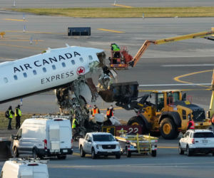 Stewardesa przeżyła katastrofę lotniczą. Ujawniono jej obrażenia