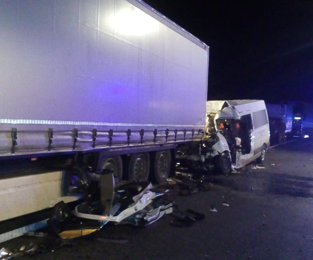 Kolejne fakty w sprawie tragedii na autostradzie A1 pod Toruniem. Kierowca uciekał pieszo!