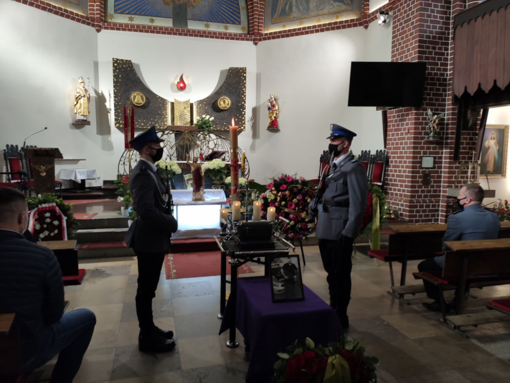 Pogrzeb młodego policjanta z Torunia