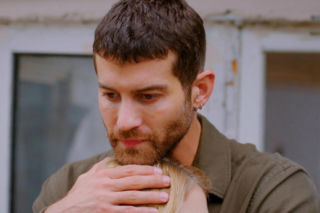 Miłość i nadzieja, odcinek 343: Podstępny Cihan opowie Sedzie, jaki plan uknuł, by ją uratować. Ale Ege wyjdzie z jego mieszkania z dowodem - ZDJĘCIA