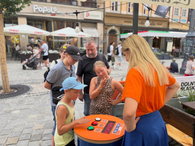 ESKA Summer City odwiedziła Złotego Psa we Wrocławiu. Były konkursy, nagrody i świetna atmosfera