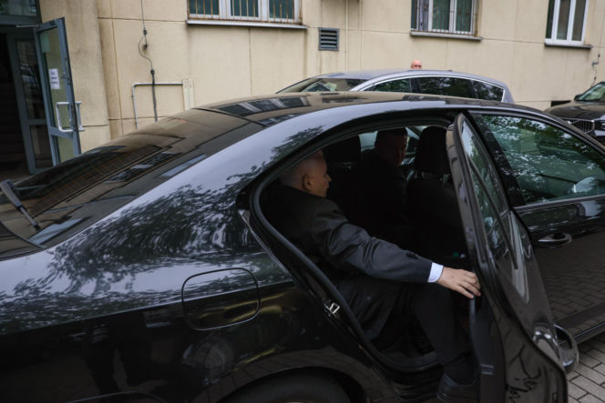 Jarosław Kaczyński w siedzibie Prokuratury Okręgowej w Warszawie