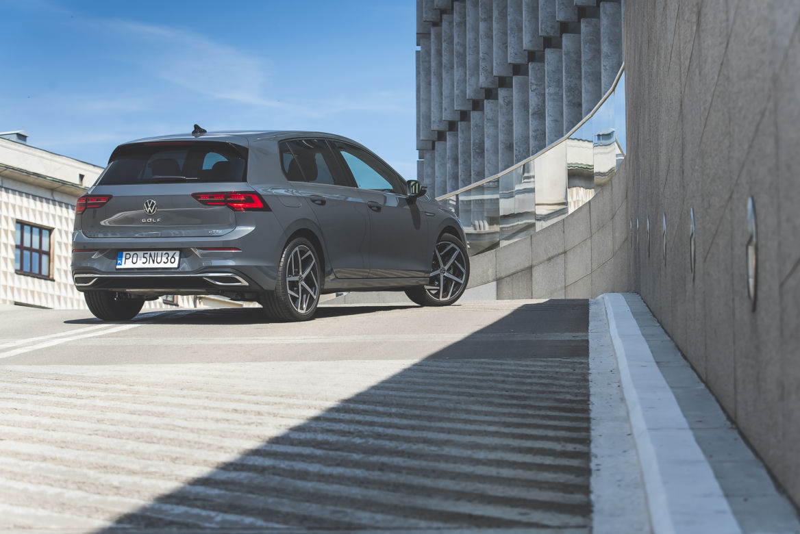 Volkswagen Golf 8 1.5 eTSI 150 KM DSG7 Style