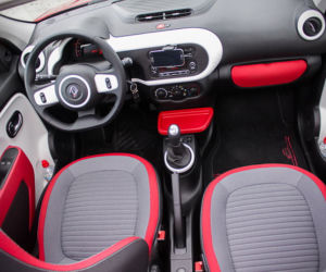 Katarzyna Glinka jeździ nowym Renault Twingo