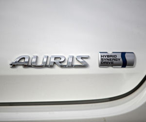Toyota Auris Hybrid