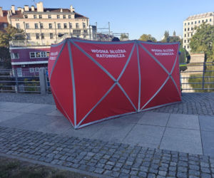 Ciało mężczyzny w Odrze we Wrocławiu. Makabryczne zgłoszenie nad ranem