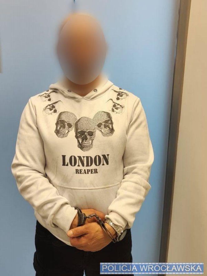 Akcja policji na lotnisku we Wrocławiu