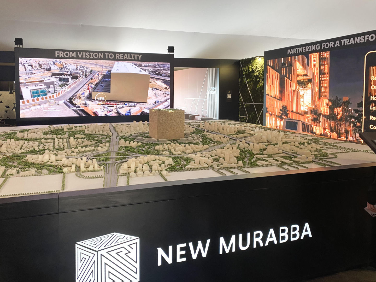 Szymon Wojciechowski relacjonuje tegoroczne MIPIM