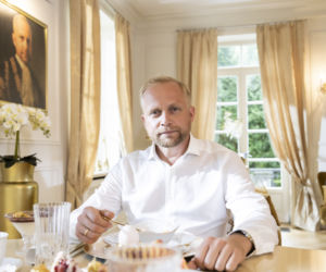 Kowalscy kontra Kowalscy. Piotr (Piotr Adamczyk)