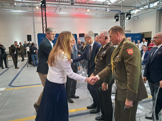 Polski „Grom z jasnego nieba” powraca. Wicepremier podpisał mega-kontrakt na tysiące Piorunów!