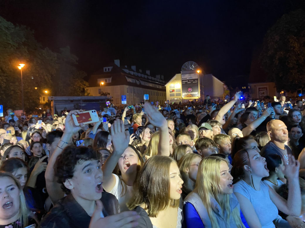 Winobranie 2023. Koncert Smolastego rozgrzał publiczność w Zielonej Górze! Tak się bawiliście [galeria]