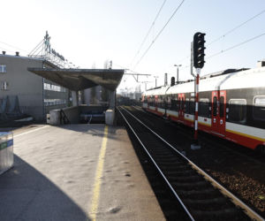 Warszawa. Wojsko na stacjach kolejowych