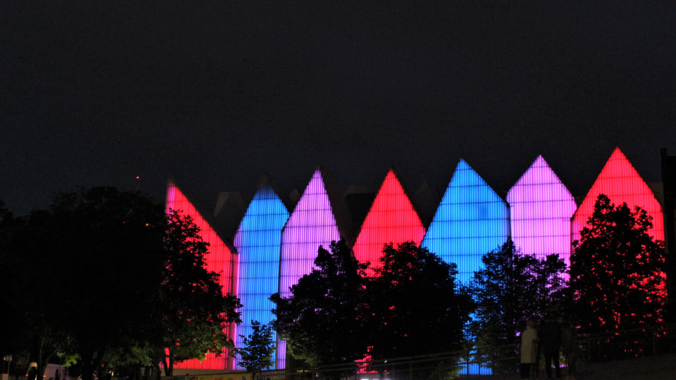 Pokaz iluminacji Filharmonii w Szczecinie z okazji Święta Muzyki