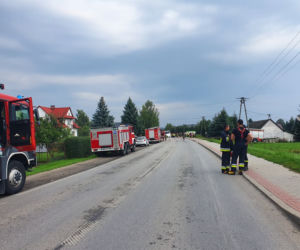 Dramatyczny wypadek autobusu z dziećmi w Świniarsku