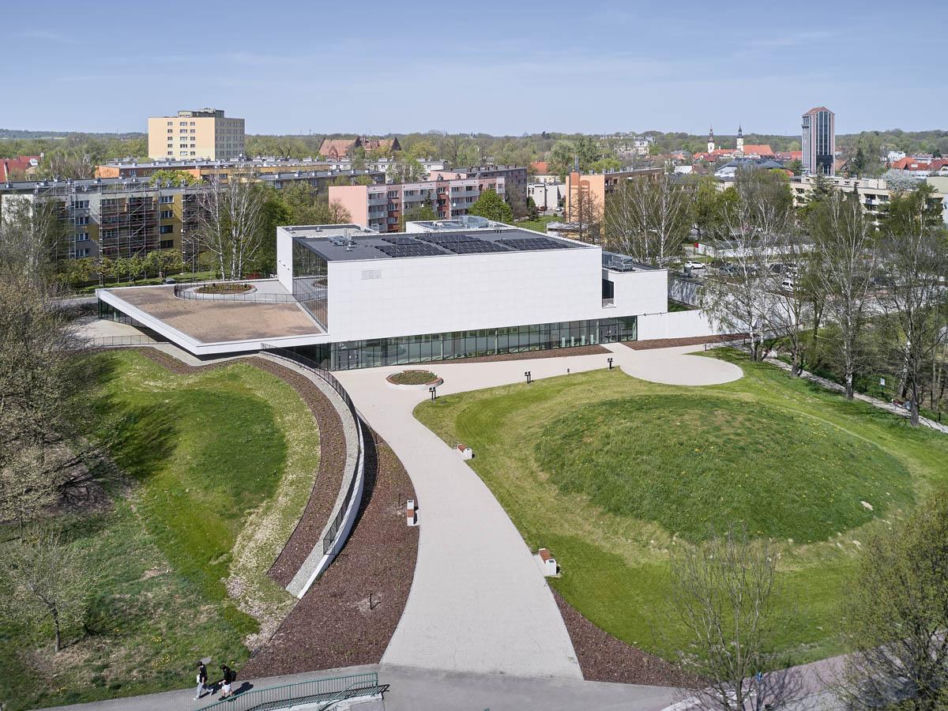 Nr 6/2024: Pszczyńskie Centrum Kultury, proj. Kozień Architekci