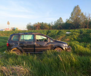 PILNE! Groźny wypadek na DK 42 w Wąchocku. Jedna osoba w szpitalu