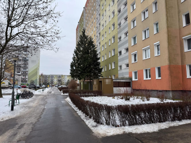 Zwłoki seniora kilka lat leżały w mieszkaniu