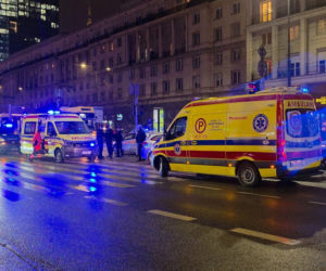 Dantejskie sceny w tramwaju. 28-latek zaatakował Ukraińca nożem