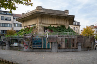 Centrum Centrum, poster on the fence