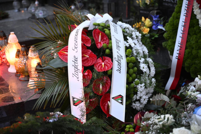 Tak wygląda grób Jacka Magiery po pogrzebie