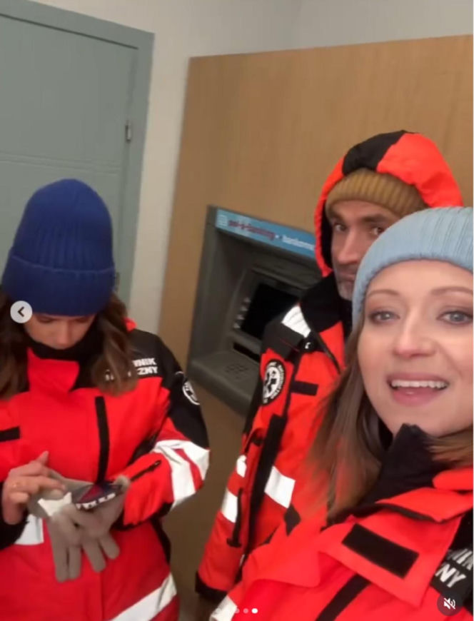 Na sygnale na planie. Sonia (Natalia Rewińska), Benio (Hubert Jarczak), Martyna (Monika Mazur)